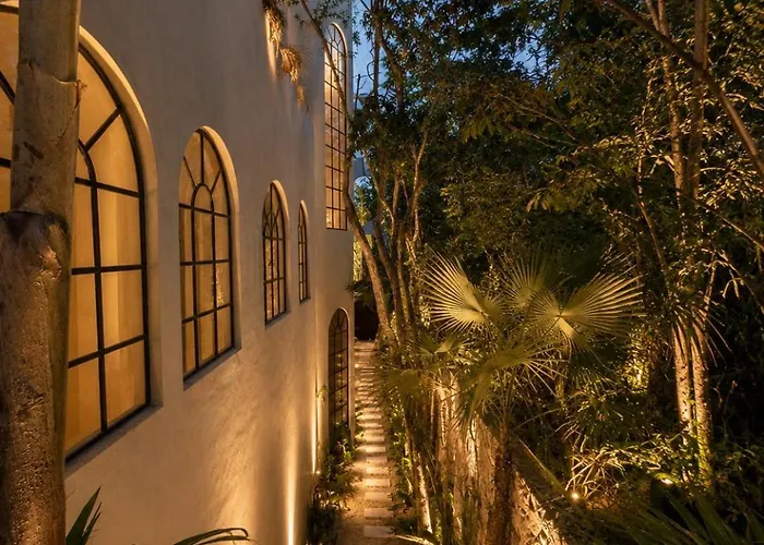 Casa Akubali Private Jungle Sanctuary Estate Villa *